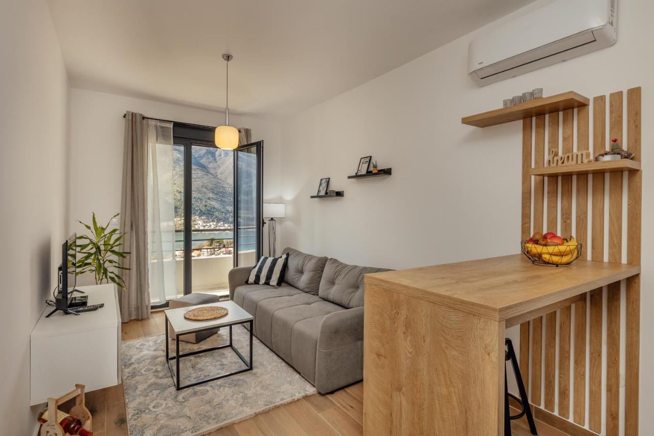 Lana Sea View Apartment 코토르 외부 사진